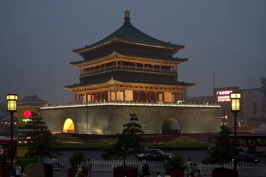 La histórica Torre de la Campana en el corazón de Xi’an